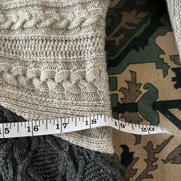 ORLY Block Color Cable Mock Turtleneck Sweater - Picture 12 of 14